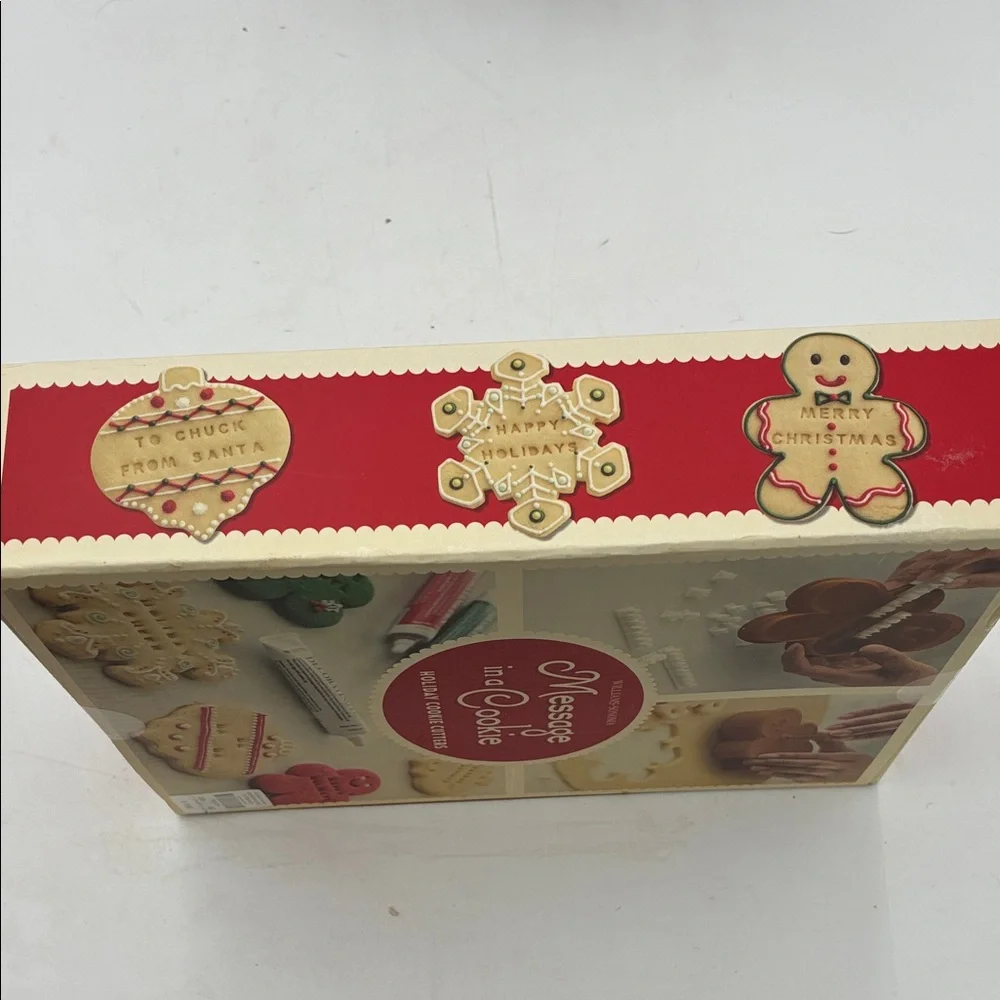 Williams Sonoma Message in a Cookie Holiday Cutters - Red, Green, Gold